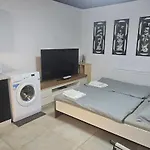 Apartment Vu's